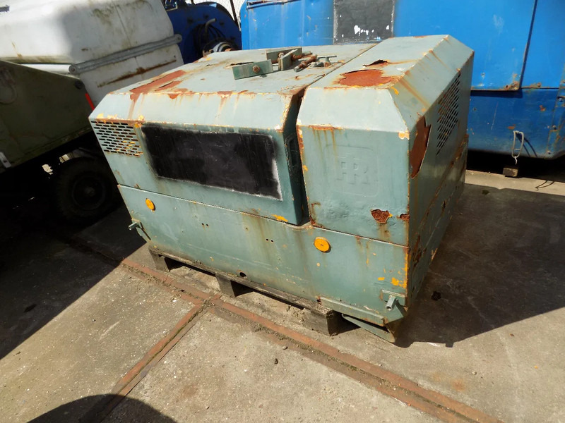 空气压缩机 Ingersoll Rand compressor deutz typ 1011 met tandem aanhanger：图8