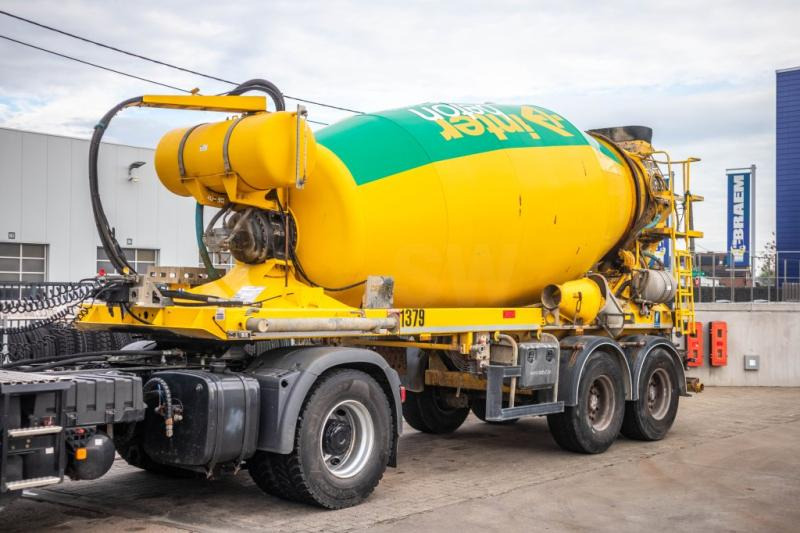 DE BUF BETON MIXER/MALAXEUR/MISCHER10M3 - 混凝土搅拌半拖车:图1 DE BUF BETON MIXER/MALAXEUR/MISCHER10M3 - 混凝土搅拌半拖车:图1