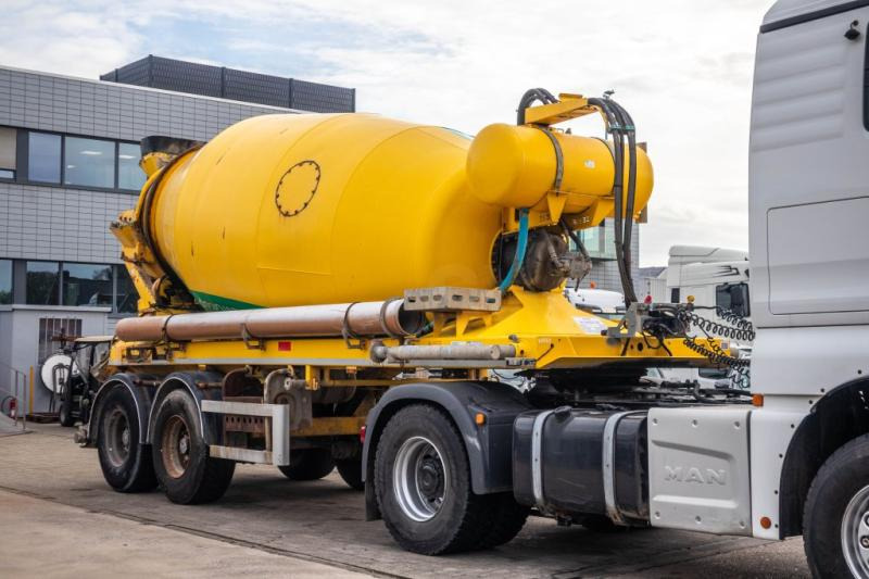DE BUF BETON MIXER/MALAXEUR/MISCHER10M3 - 混凝土搅拌半拖车:图2 DE BUF BETON MIXER/MALAXEUR/MISCHER10M3 - 混凝土搅拌半拖车:图2