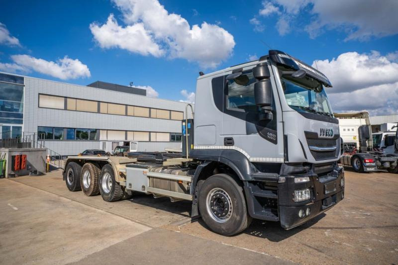 Iveco X-WAY 460 - 吊钩升降车:图2 Iveco X-WAY 460 - 吊钩升降车:图2