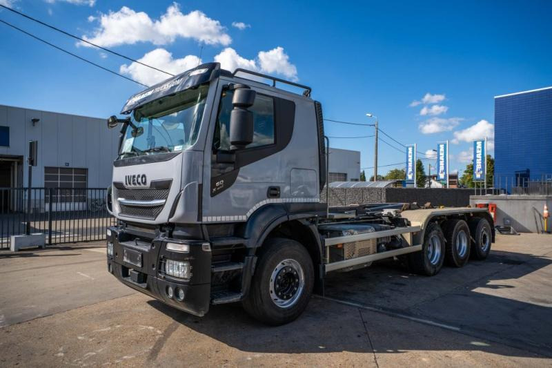 Iveco X-WAY 460 - 吊钩升降车:图1 Iveco X-WAY 460 - 吊钩升降车:图1