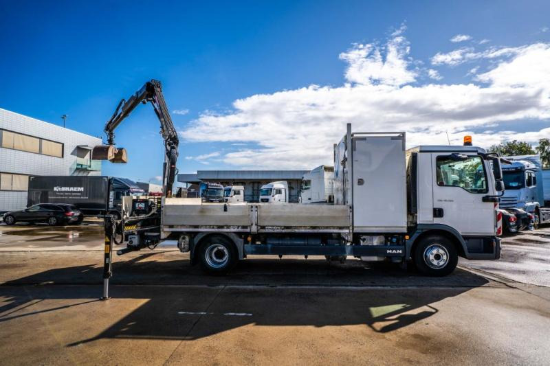 MAN TGL 12.190 BL + HIAB 055 D-1 HIDUO - 栏板式/ 平板卡车, 起重车:图3 MAN TGL 12.190 BL + HIAB 055 D-1 HIDUO - 栏板式/ 平板卡车, 起重车:图3