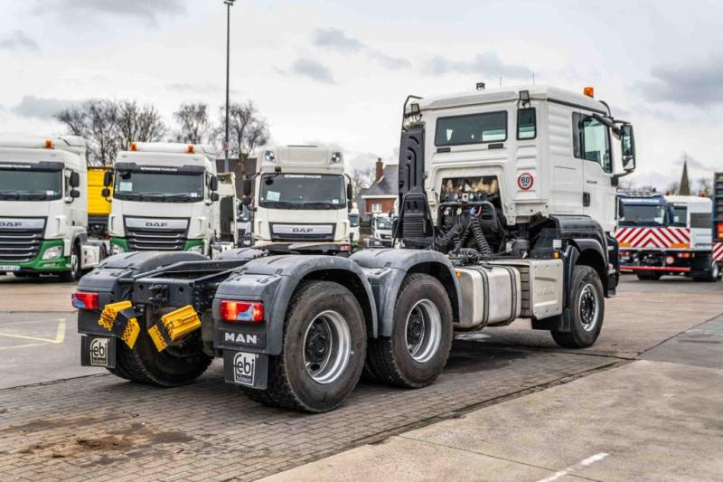MAN TGS 33.500 BLS - 277.495 KM - 牵引车:图4 MAN TGS 33.500 BLS - 277.495 KM - 牵引车:图4