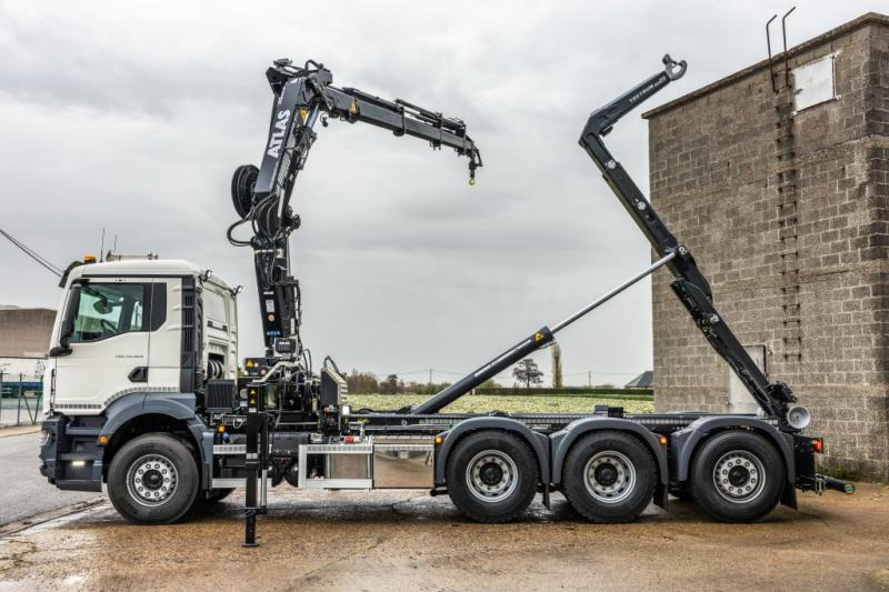 MAN TGS 35.520 BL - ATLAS 240.2E - 吊钩升降车, 起重车:图2 MAN TGS 35.520 BL - ATLAS 240.2E - 吊钩升降车, 起重车:图2