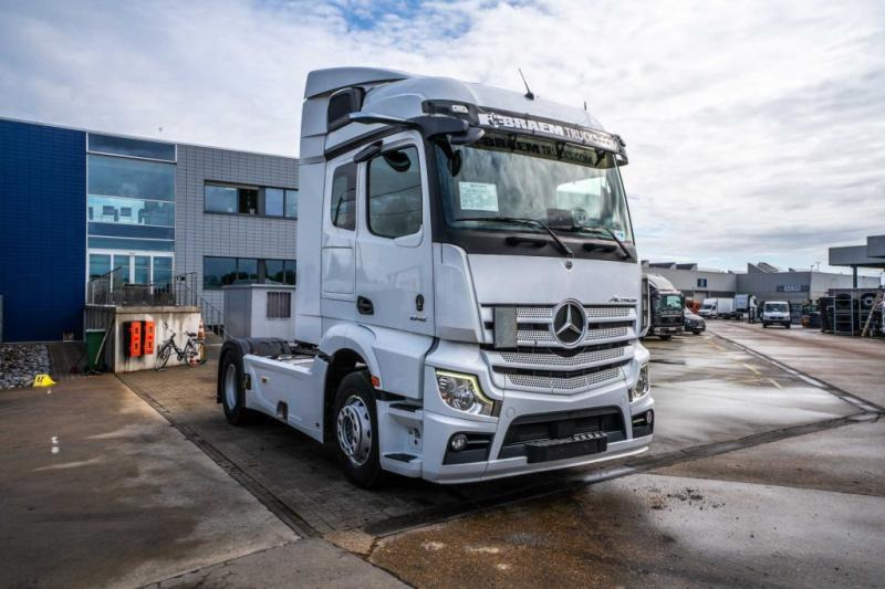 Mercedes ACTROS 1842 LS - 牵引车:图2 Mercedes ACTROS 1842 LS - 牵引车:图2