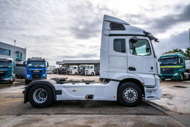 Mercedes ACTROS 1842 LS - 牵引车:图3 Mercedes ACTROS 1842 LS - 牵引车:图3