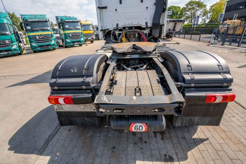 牵引车 Mercedes ACTROS 1845 LS:图8 牵引车 Mercedes ACTROS 1845 LS:图8