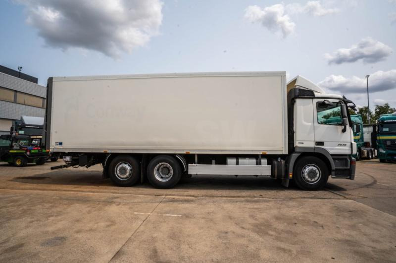 Mercedes ACTROS 2636 LL-MP3 - 厢式卡车:图3 Mercedes ACTROS 2636 LL-MP3 - 厢式卡车:图3