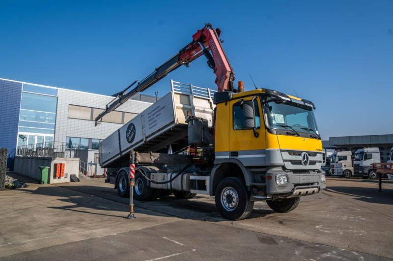 Mercedes ACTROS 3344 K-MP3+FASSI F245 - 翻斗车, 起重车:图2 Mercedes ACTROS 3344 K-MP3+FASSI F245 - 翻斗车, 起重车:图2