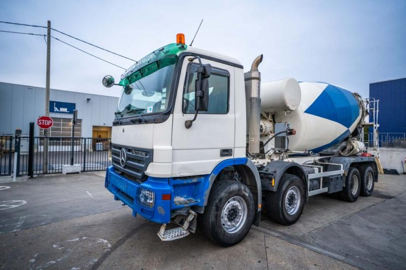 Mercedes ACTROS 4141 BB-MP2 + MIXER 9M3 - 混凝土搅拌车:图1 Mercedes ACTROS 4141 BB-MP2 + MIXER 9M3 - 混凝土搅拌车:图1