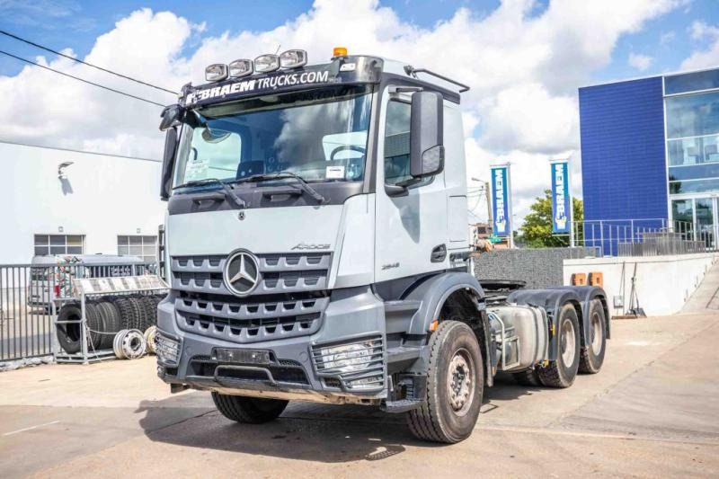 Mercedes AROCS 2648 LS - 6x4 - 牵引车:图1 Mercedes AROCS 2648 LS - 6x4 - 牵引车:图1