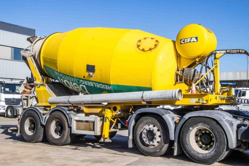 Mol MOL-BETON MIXER/MALAXEUR/MISCHER 10M3 - 混凝土搅拌半拖车:图2 Mol MOL-BETON MIXER/MALAXEUR/MISCHER 10M3 - 混凝土搅拌半拖车:图2