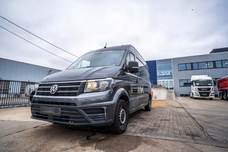 VW CRAFTER 2.0 TDI - 70 536 KM - 无侧窗厢式货车:图2 VW CRAFTER 2.0 TDI - 70 536 KM - 无侧窗厢式货车:图2