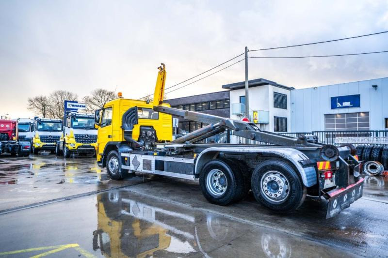 Volvo FM400-6x2-E5 + VDL 20 T. - 吊钩升降车:图5 Volvo FM400-6x2-E5 + VDL 20 T. - 吊钩升降车:图5