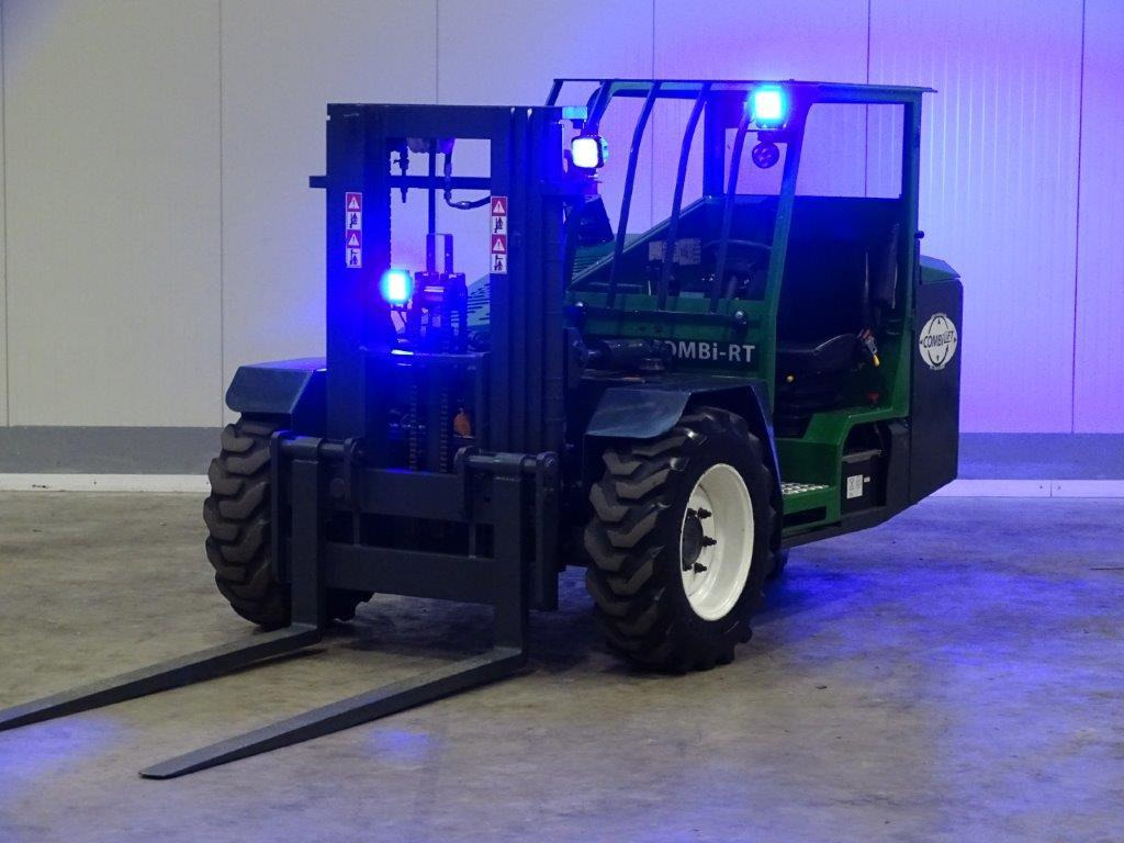 Combilift COMBI-RT - TRIPLEX - 越野叉车:图3 Combilift COMBI-RT - TRIPLEX - 越野叉车:图3