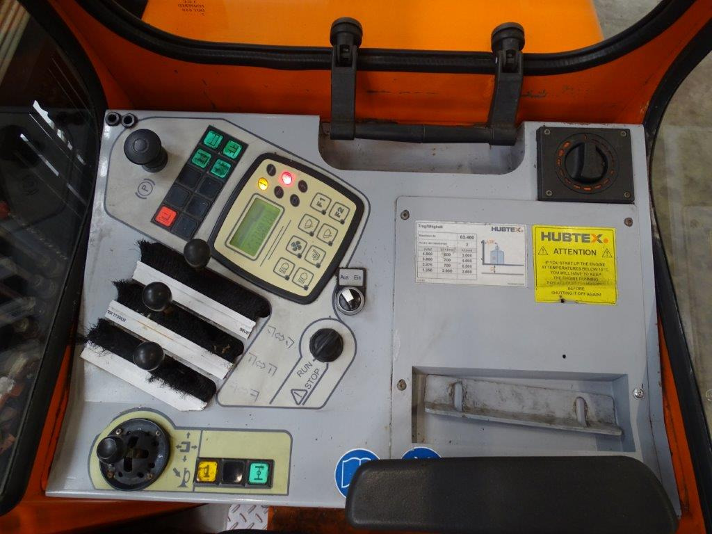 四向前移式叉车 Hubtex DQ45-G - TRIPLEX:图8 四向前移式叉车 Hubtex DQ45-G - TRIPLEX:图8