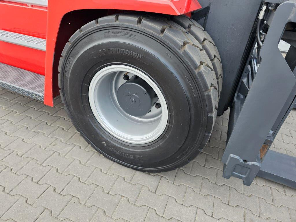 Kalmar DCE120-12 - 柴油叉车:图2 Kalmar DCE120-12 - 柴油叉车:图2