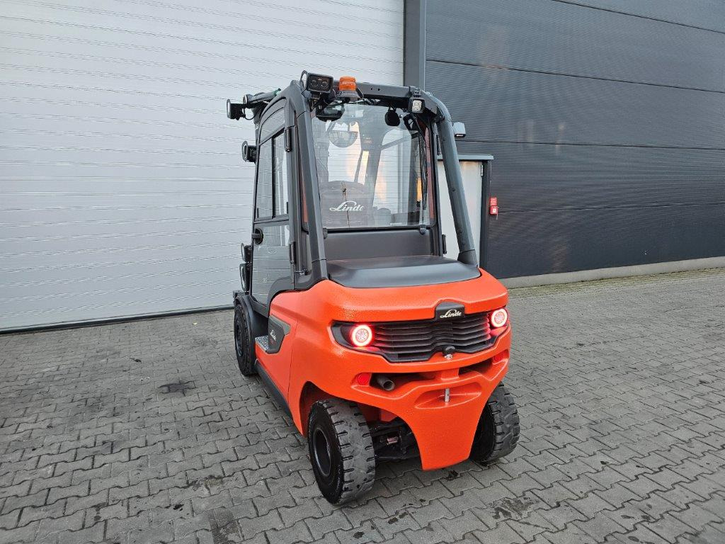 Linde H35D-01 - TRIPLEX - NEU MODEL - 柴油叉车:图5 Linde H35D-01 - TRIPLEX - NEU MODEL - 柴油叉车:图5