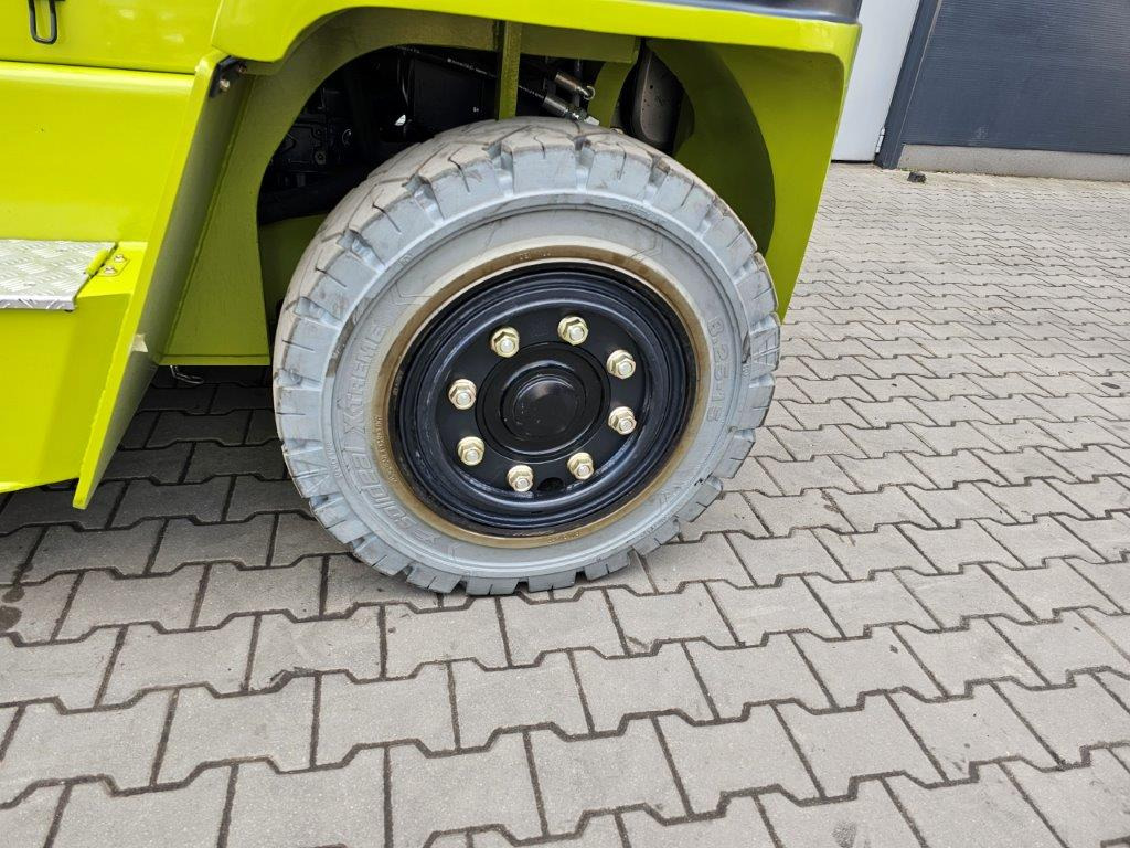 SAGO C80D - Container-Indoor-Stapler - 柴油叉车:图2 SAGO C80D - Container-Indoor-Stapler - 柴油叉车:图2