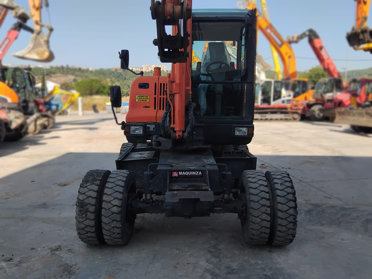 DOOSAN DX55W - 小型挖掘机:图5 DOOSAN DX55W - 小型挖掘机:图5