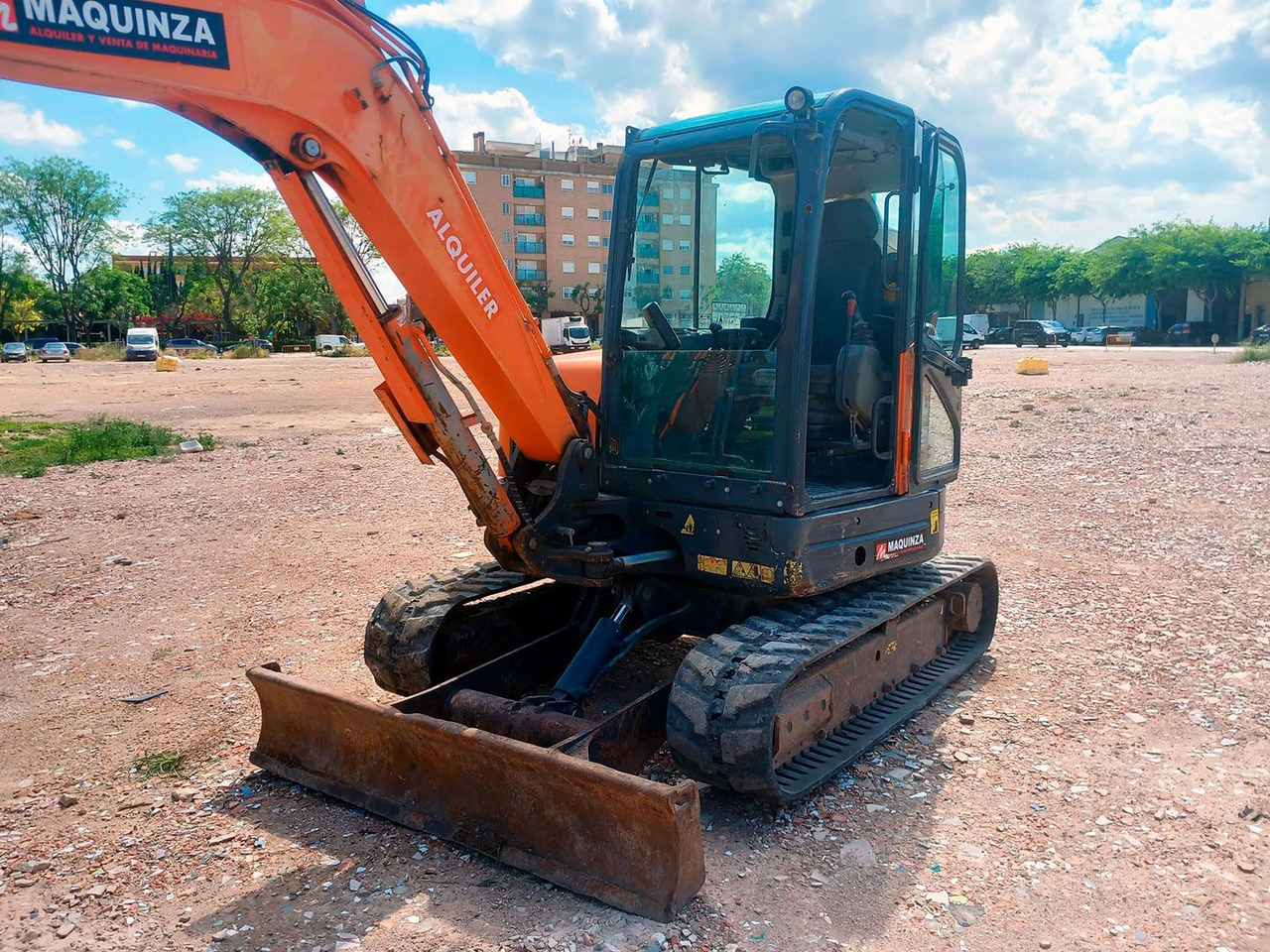 DOOSAN DX62R-3 - 小型挖掘机:图1 DOOSAN DX62R-3 - 小型挖掘机:图1