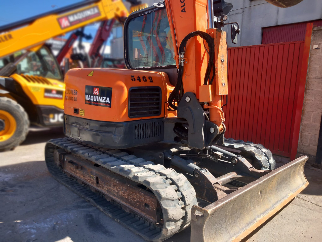 DOOSAN DX85R-3 - 小型挖掘机:图3 DOOSAN DX85R-3 - 小型挖掘机:图3