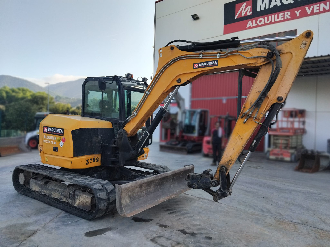 小型挖掘机 JCB 85Z：图7