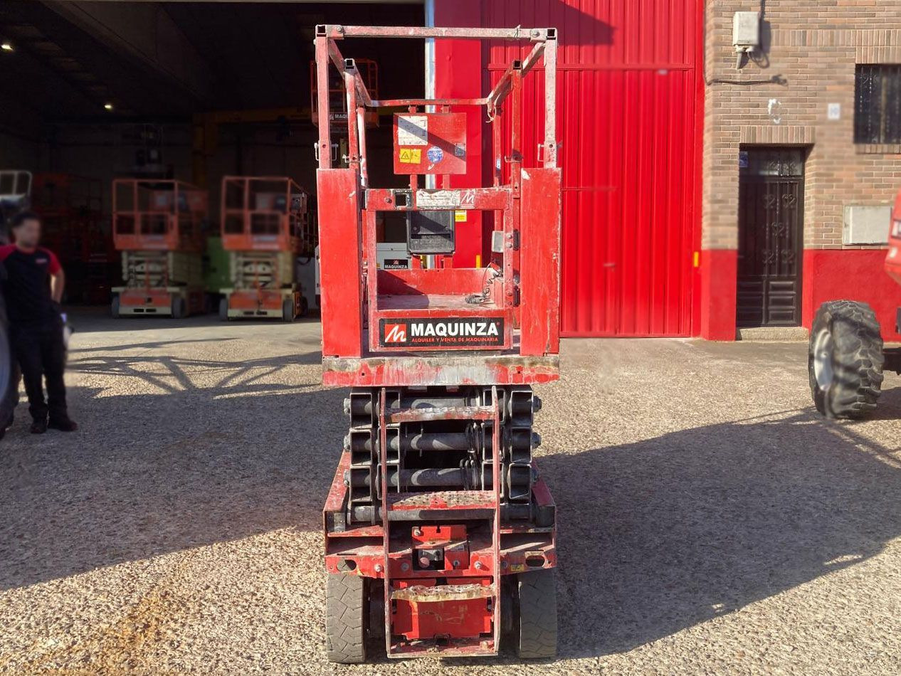 MANITOU 100SEC - 剪式升降机:图2 MANITOU 100SEC - 剪式升降机:图2