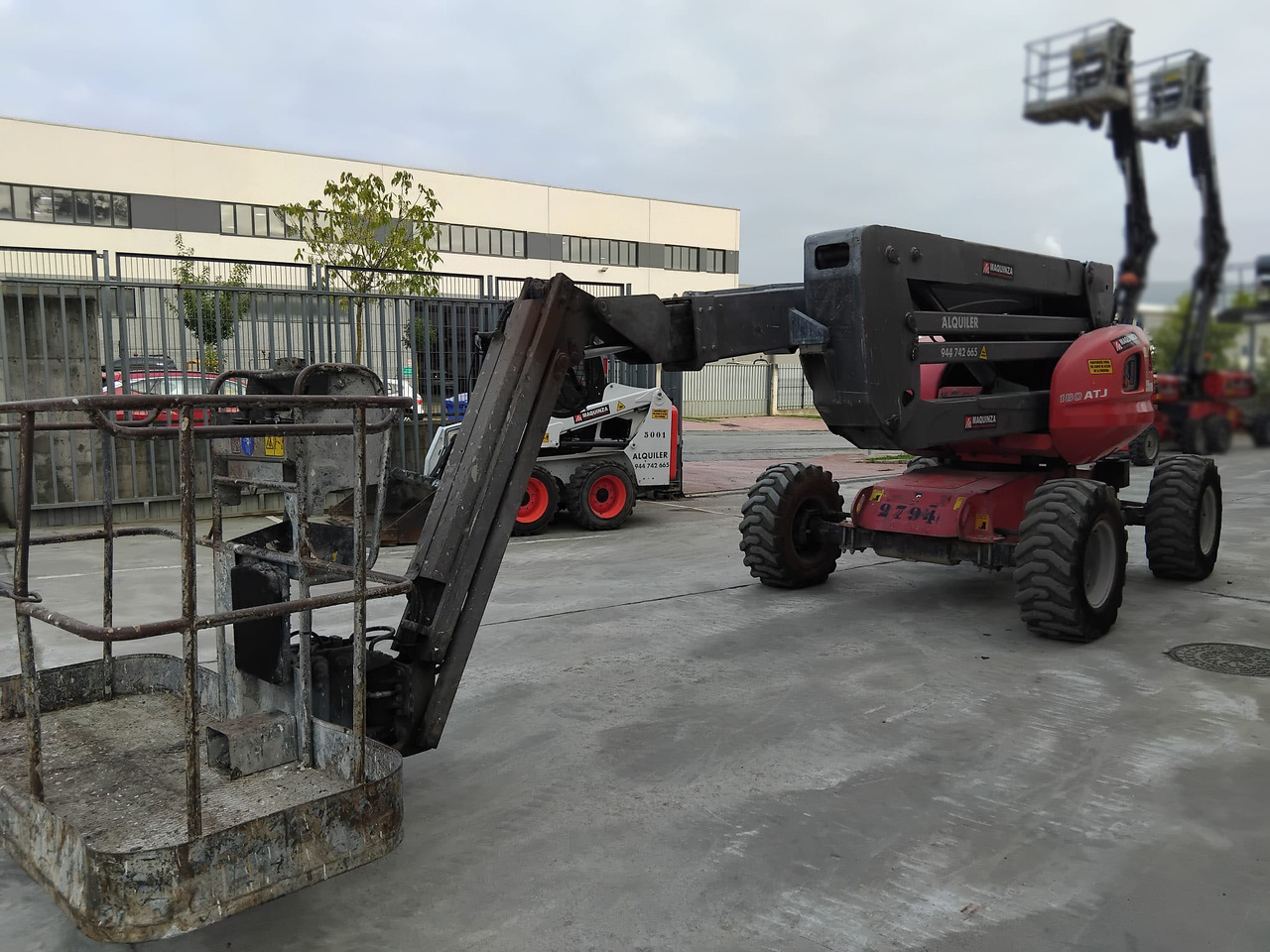 MANITOU 180ATJ - 铰接臂:图1 MANITOU 180ATJ - 铰接臂:图1