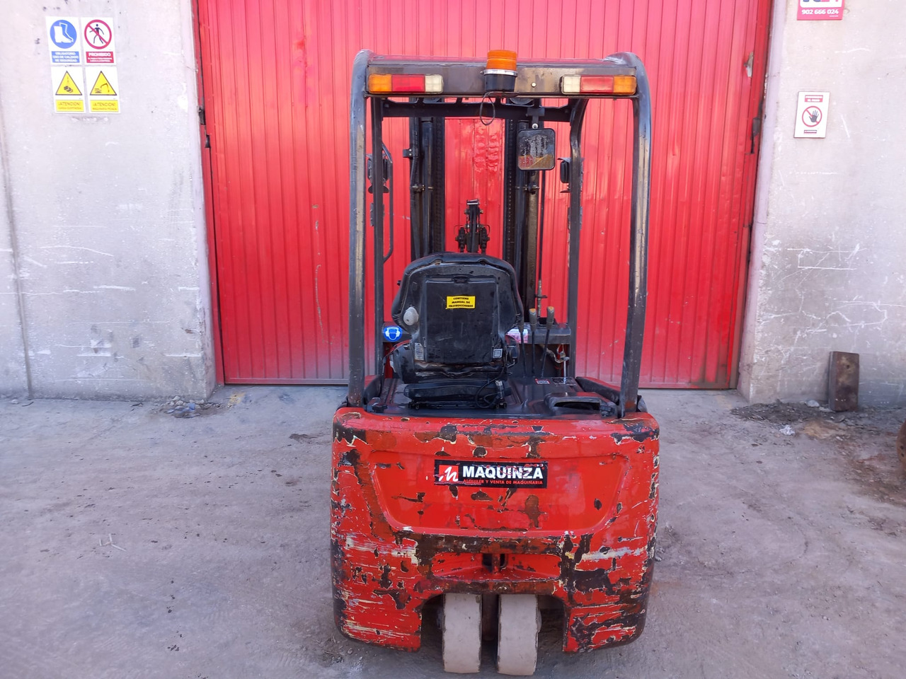 MANITOU ME318 48V - 电动叉车:图2 MANITOU ME318 48V - 电动叉车:图2
