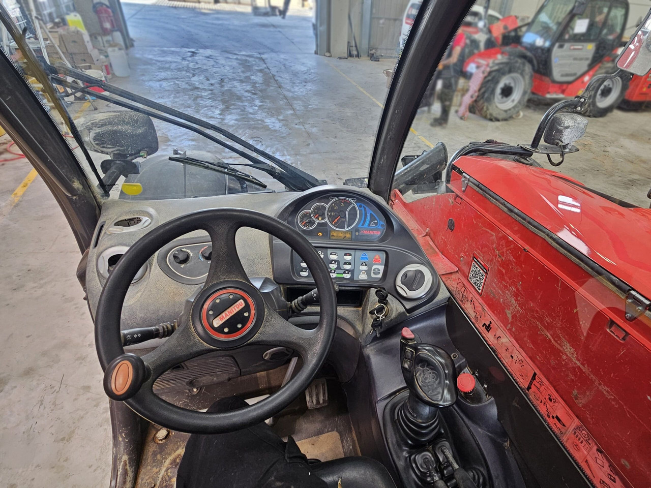 MANITOU MT1335 EASY - 伸缩臂叉装车:图5 MANITOU MT1335 EASY - 伸缩臂叉装车:图5