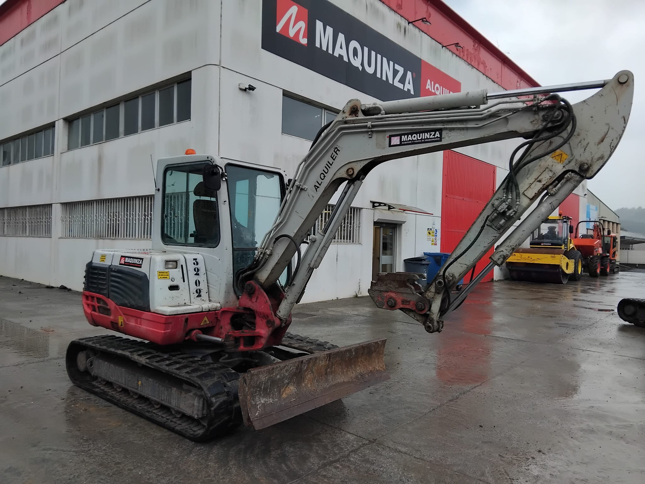 TAKEUCHI TB250 - 小型挖掘机:图5 TAKEUCHI TB250 - 小型挖掘机:图5