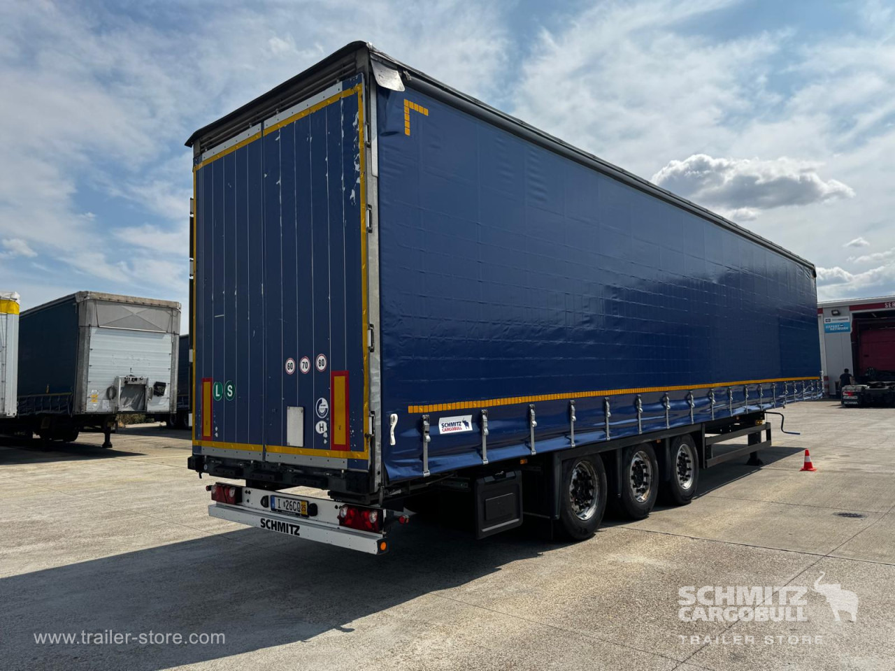 SCHMITZ Curtainsider Varios - 侧帘半拖车:图5 SCHMITZ Curtainsider Varios - 侧帘半拖车:图5