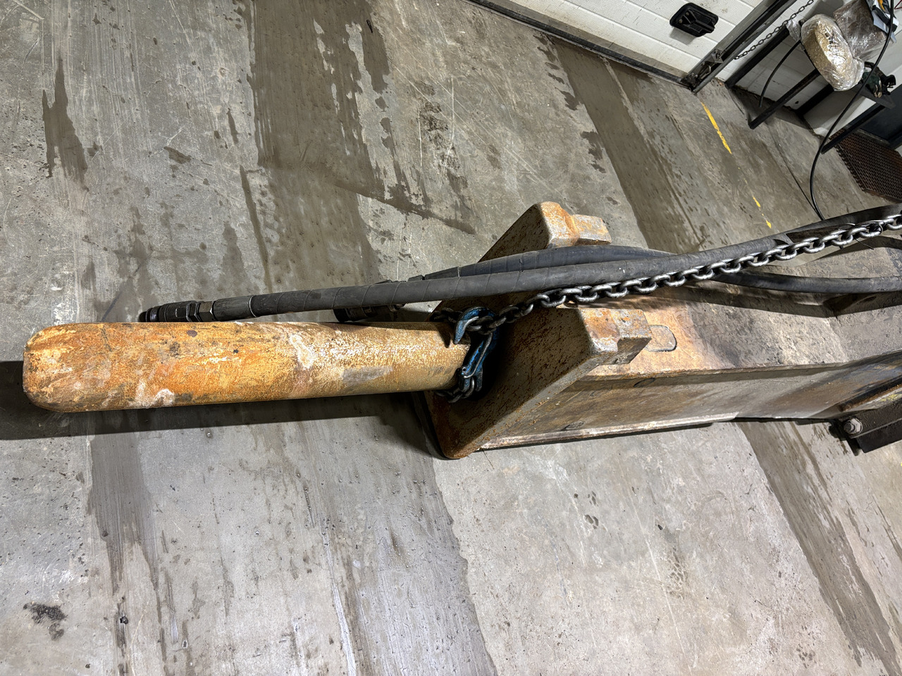 Atlas Copco MB1700 - 液压锤:图2 Atlas Copco MB1700 - 液压锤:图2