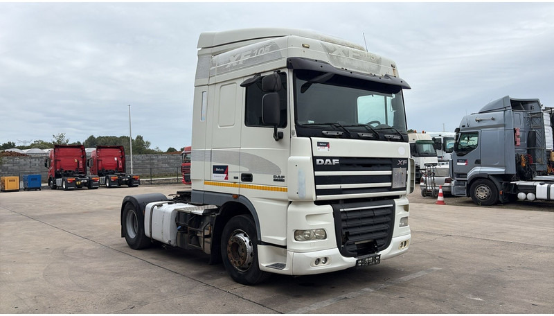 DAF 105 XF 460 (AIRCO / GOOD CONDITION / BONNE ETAT / BOITE MANUALLE / GEARBOX MANUAL) - 牵引车:图3 DAF 105 XF 460 (AIRCO / GOOD CONDITION / BONNE ETAT / BOITE MANUALLE / GEARBOX MANUAL) - 牵引车:图3