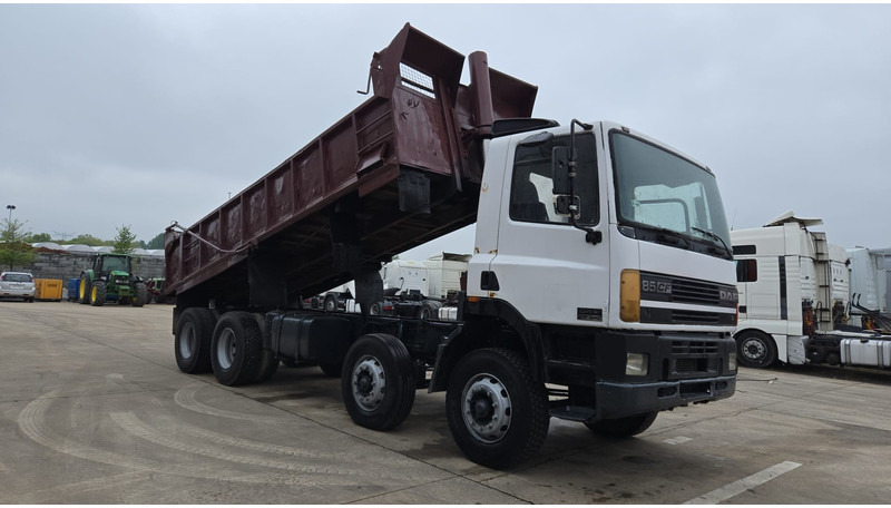 DAF 85 CF 340 (EURO 2 / MANUAL PUMP / STEEL SUSP. / POSSIBLE AS CHASSIS / 8X4) - 翻斗车:图3 DAF 85 CF 340 (EURO 2 / MANUAL PUMP / STEEL SUSP. / POSSIBLE AS CHASSIS / 8X4) - 翻斗车:图3