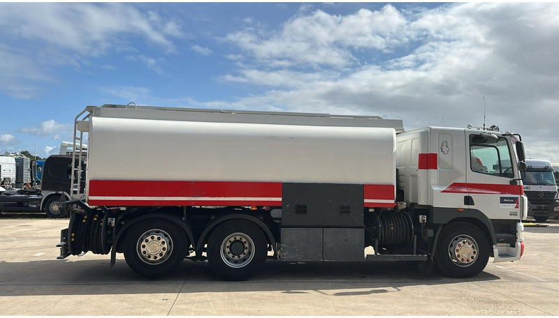 DAF CF 85.430 (20270 LITERS / EURO 3 / TOP CONDITION !!! / PARFAIT ETAT / 6X2 / BOITE MANUELLE) - 罐车:图4 DAF CF 85.430 (20270 LITERS / EURO 3 / TOP CONDITION !!! / PARFAIT ETAT / 6X2 / BOITE MANUELLE) - 罐车:图4