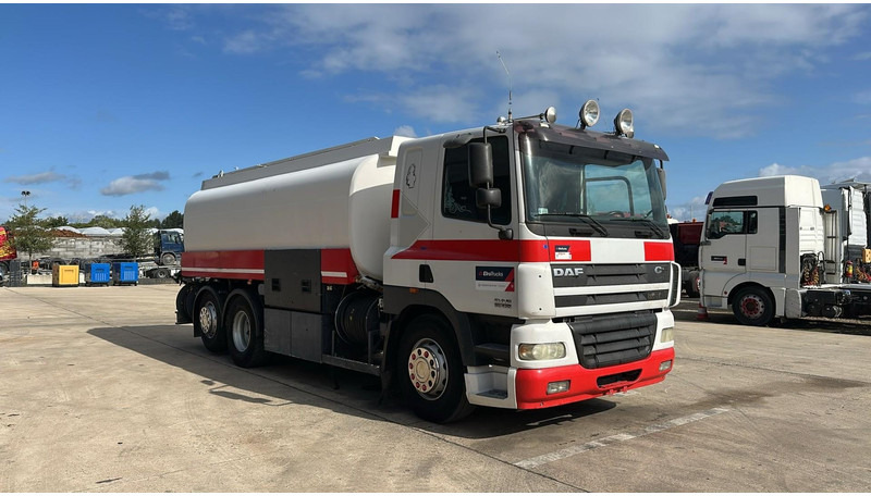 DAF CF 85.430 (20270 LITERS / EURO 3 / TOP CONDITION !!! / PARFAIT ETAT / 6X2 / BOITE MANUELLE) - 罐车:图3 DAF CF 85.430 (20270 LITERS / EURO 3 / TOP CONDITION !!! / PARFAIT ETAT / 6X2 / BOITE MANUELLE) - 罐车:图3