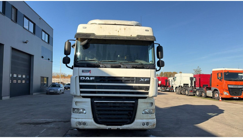 DAF XF 105.460 (BOITE MANUELLE / MANUAL GEARBOX) - 牵引车:图2 DAF XF 105.460 (BOITE MANUELLE / MANUAL GEARBOX) - 牵引车:图2