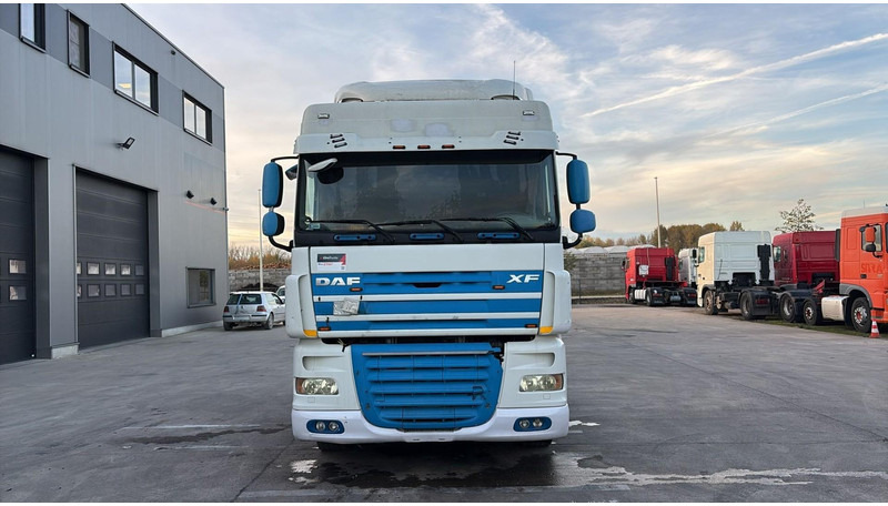 DAF XF 105.460 (BOITE MANUELLE / MANUAL GEARBOX) - 牵引车:图2 DAF XF 105.460 (BOITE MANUELLE / MANUAL GEARBOX) - 牵引车:图2
