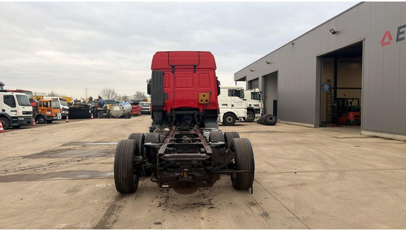 Iveco Stralis 430 (6X2 / AIRCO) - 驾驶室底盘卡车:图5 Iveco Stralis 430 (6X2 / AIRCO) - 驾驶室底盘卡车:图5