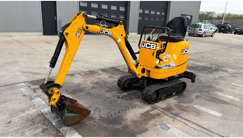 JCB 8008 (BE MACHINE / TOP CONDITION / 1898 H) - 小型挖掘机:图2 JCB 8008 (BE MACHINE / TOP CONDITION / 1898 H) - 小型挖掘机:图2