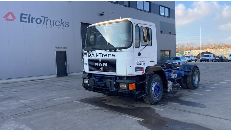 MAN 19.342 (BOITE MANUELLE / MANUAL GEARBOX) - 驾驶室底盘卡车:图1 MAN 19.342 (BOITE MANUELLE / MANUAL GEARBOX) - 驾驶室底盘卡车:图1