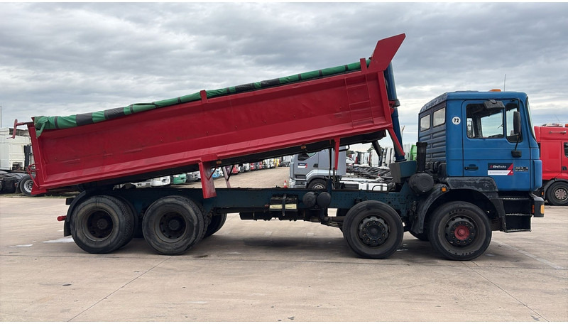 MAN 32.343 (LAMES / STEEL SUSP. / 8X4 / GRAND PONT / BIG AXLE) - 翻斗车:图3 MAN 32.343 (LAMES / STEEL SUSP. / 8X4 / GRAND PONT / BIG AXLE) - 翻斗车:图3