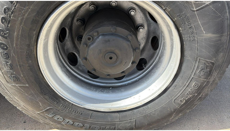 翻斗车 MAN 35.372 (MANUAL PUMP / 6 CYLINDER / BIG AXLE / STEEL SUSP.):图18 翻斗车 MAN 35.372 (MANUAL PUMP / 6 CYLINDER / BIG AXLE / STEEL SUSP.):图18