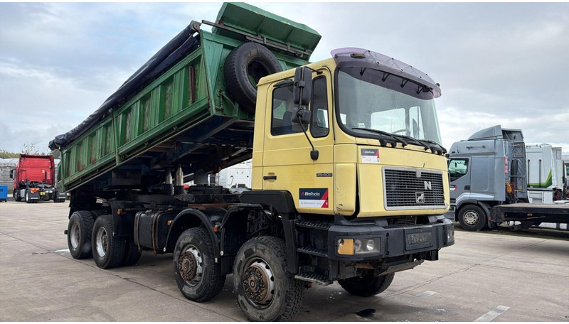 MAN 35.402 (8X8 / BIG AXLES / GRAND PONT / LAMES / STEEL SUSP. / 6 CYLINDER) - 翻斗车:图3 MAN 35.402 (8X8 / BIG AXLES / GRAND PONT / LAMES / STEEL SUSP. / 6 CYLINDER) - 翻斗车:图3