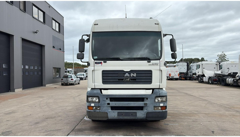 MAN TGA 18.430 (PTO / POMPE HYDRAULIQUE / MANUAL GEARBOX / BOITE MANUELLE / HYDRAULIC PUMP) - 牵引车:图4 MAN TGA 18.430 (PTO / POMPE HYDRAULIQUE / MANUAL GEARBOX / BOITE MANUELLE / HYDRAULIC PUMP) - 牵引车:图4