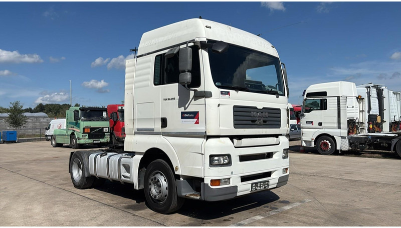 MAN TGA 18.440 (BOITE MANUELLE / MANUAL GEARBOX) - 牵引车:图5 MAN TGA 18.440 (BOITE MANUELLE / MANUAL GEARBOX) - 牵引车:图5