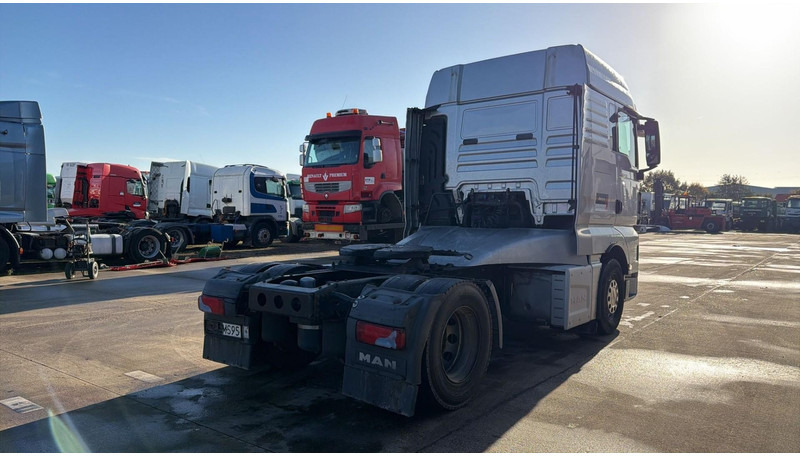 MAN TGX 18.480 (GOOD CONDITION / RETARDER / BONNE ETAT) - 牵引车:图4 MAN TGX 18.480 (GOOD CONDITION / RETARDER / BONNE ETAT) - 牵引车:图4