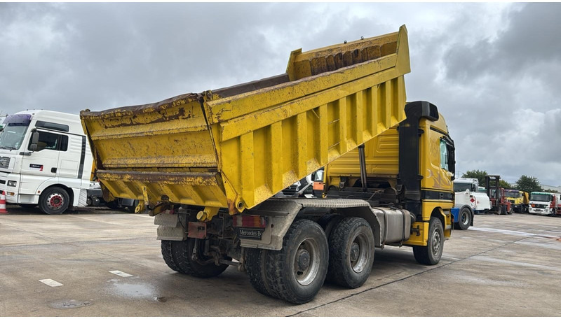 Mercedes-Benz ACTROS 2640 (EPS / LAMES / GRAND PONT / 6X4 / 3 PEDALES) - 翻斗车:图4 Mercedes-Benz ACTROS 2640 (EPS / LAMES / GRAND PONT / 6X4 / 3 PEDALES) - 翻斗车:图4